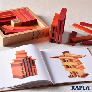 KAPLA® Holzbausteine Roten und Orangen Steinen im...
